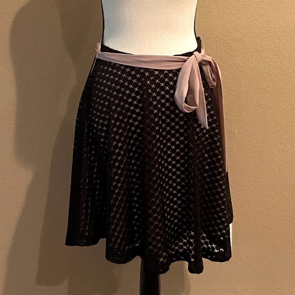 Black flowy skirt.